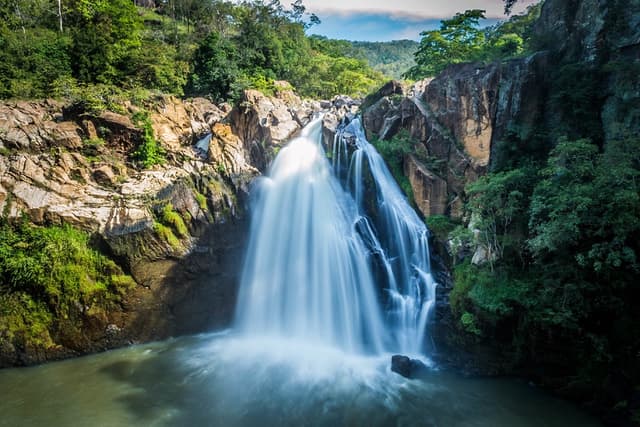 Sinharaja Waterfall