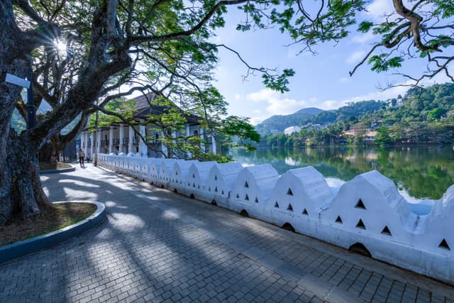 Kandy City Walk