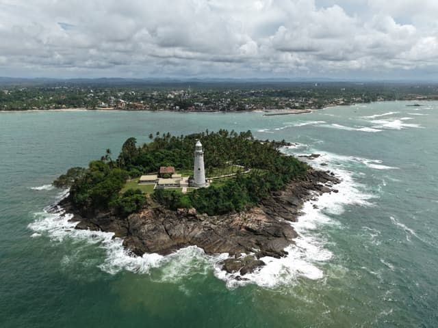 Scenic Light House
