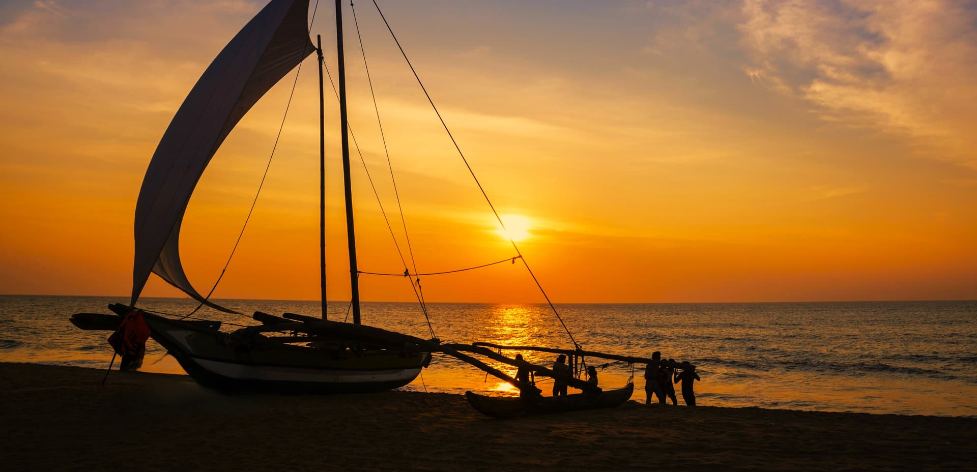 https://olanka-strapi-live-s3.s3.ap-southeast-1.amazonaws.com/shutterstock_2664617581_06b0428f0c.jpg
